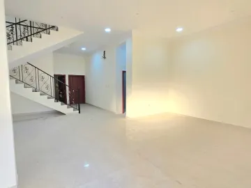 Bran New | 5BHK | UF | Compound Villa | Near Villago Mall